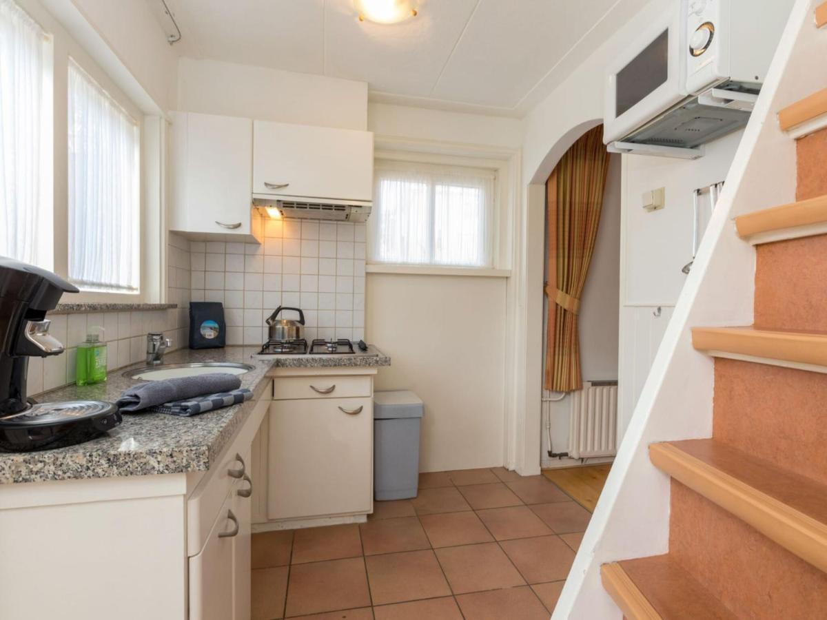 Quaint Holiday Home In Domburg With Terrace Екстериор снимка